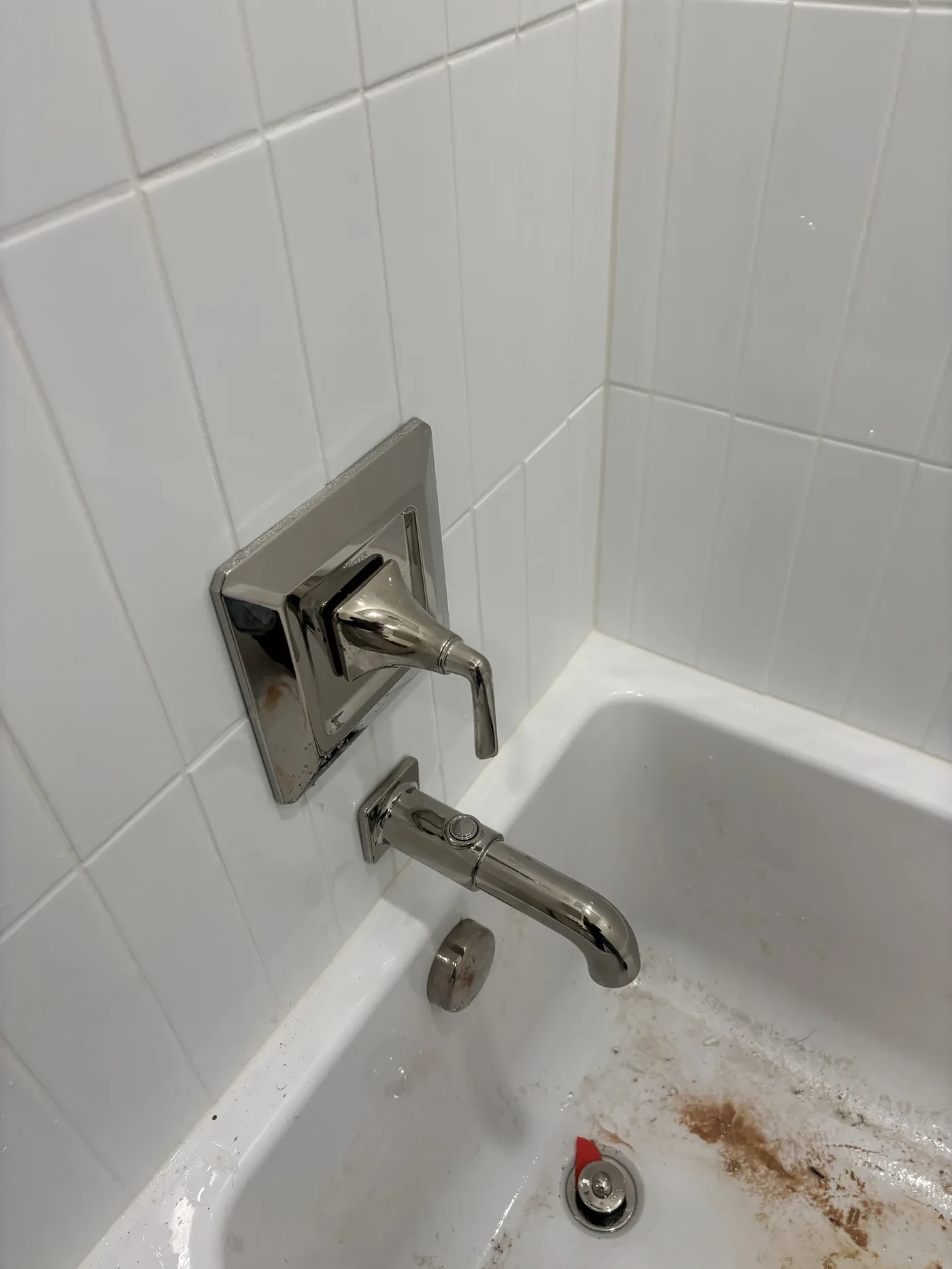 Tub and shower valve trim on Club Drive in Tyler, Texas