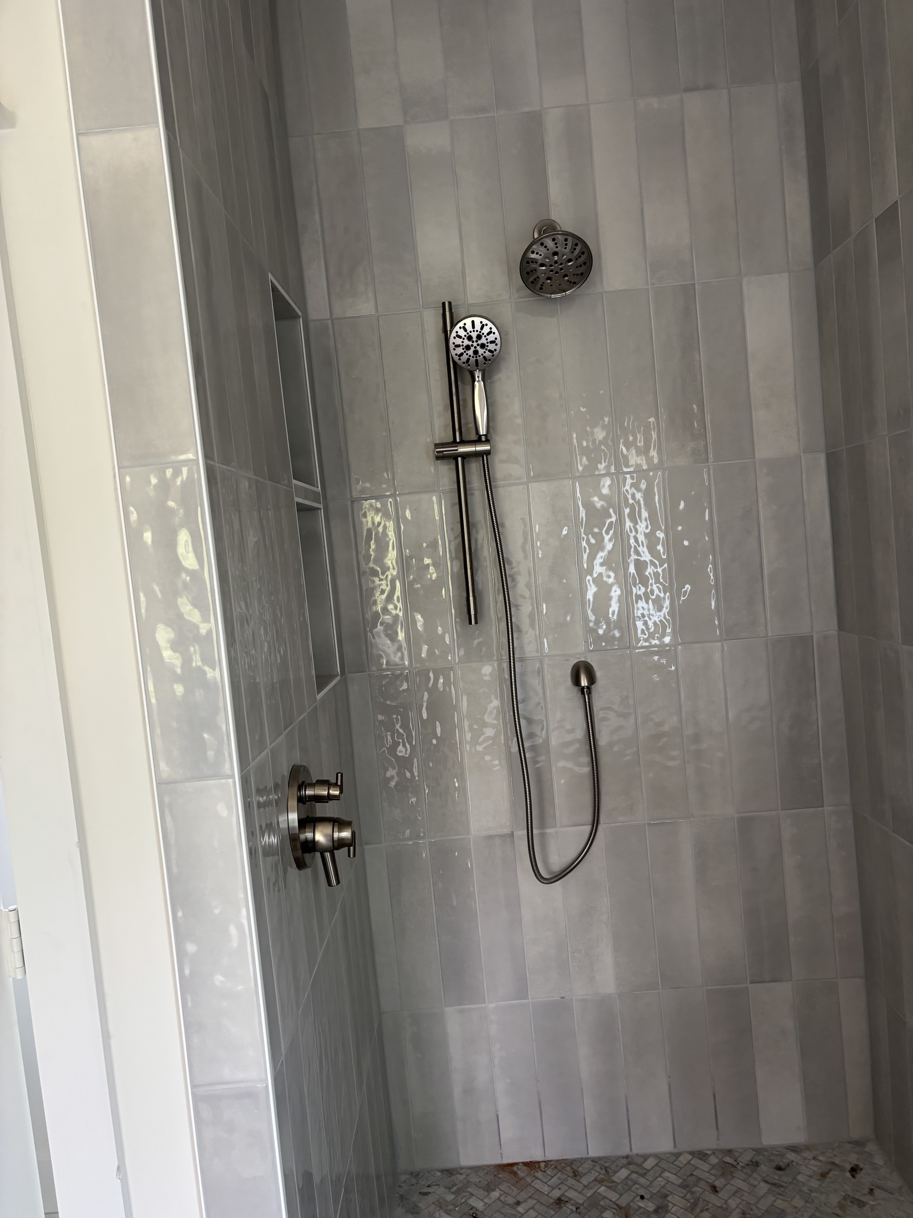 Plumbing service support photo for a home near Cascades