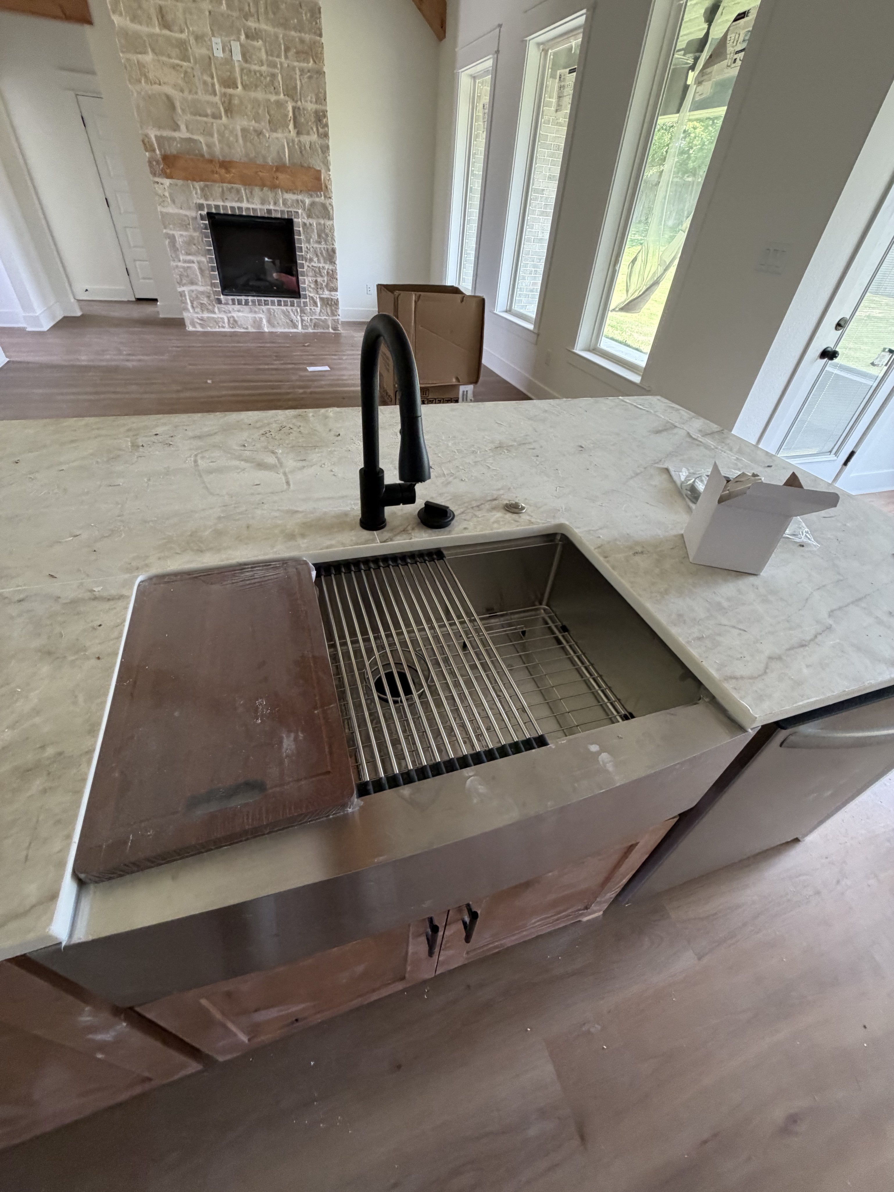 Kitchen sink plumbing service photo near Charnwood District Tyler
